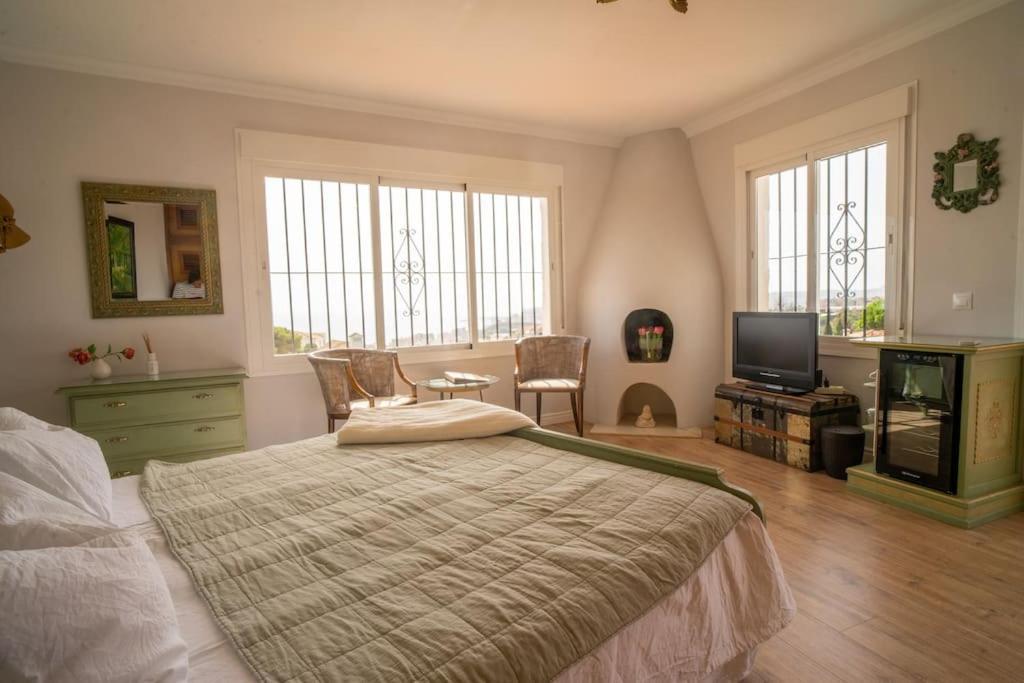 Casa Ancladero Room W Big Balcony And Lovely View フエンヒロラ エクステリア 写真